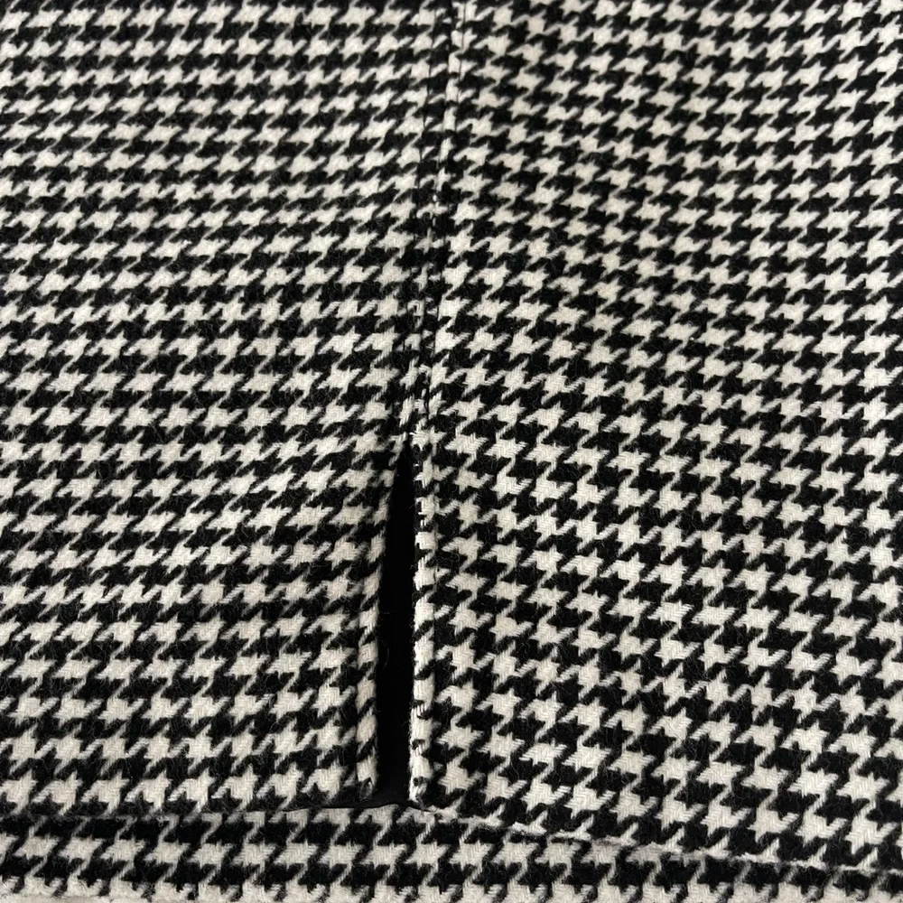 Hollister Skirt Ultra High Rise Wool Blend Mini Skirt Size M Black & White - Picture 8 of 10